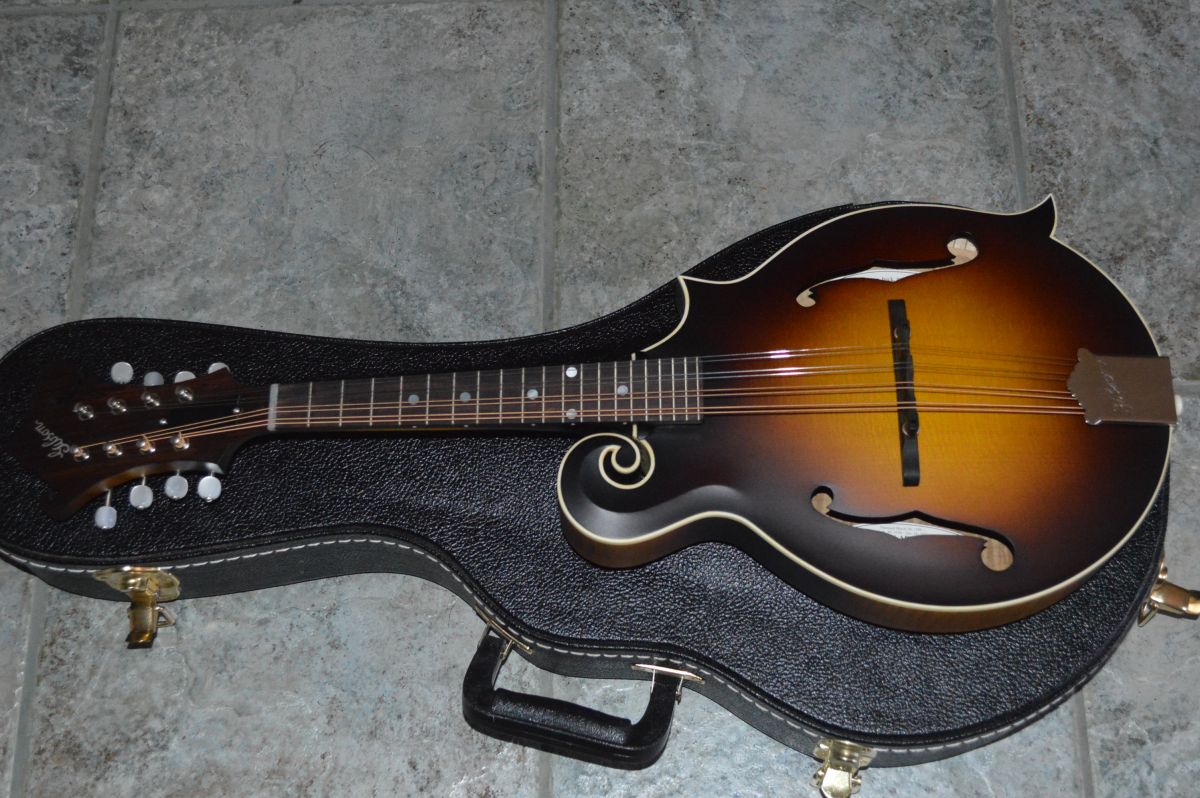 Gibson F9 Mandolin - Great Sound | Mandolin Store