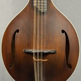 Eastman MDO305 Octave Mandolin