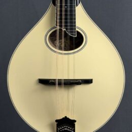 Collings MT2-O Cream Top Mandolin