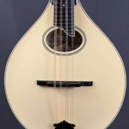 Collings MT2-O Cream Top Mandolin