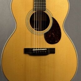 Eastman E20OM-MRTC Acoustic Guitar - Madagascar Rosewood