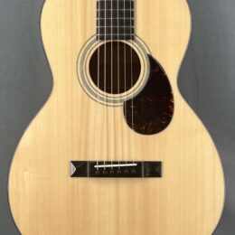 2023 Eastman E10OO Acoustic Guitar