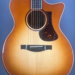 Eastman AC522-CE Acoustic Guitar