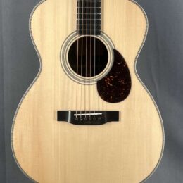 2022 Eastman E20OM Acoustic Guitar Due 8/29