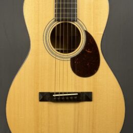 2021 Eastman E10P Parlor Guitar