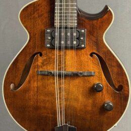 Eastman ERM El Rey Electric Mandolin