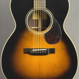 Eastman E20OM-SB Acoustic Guitar
