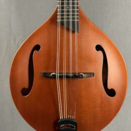 Pre-Owned Breedlove Quartz OF Mandolin - USA